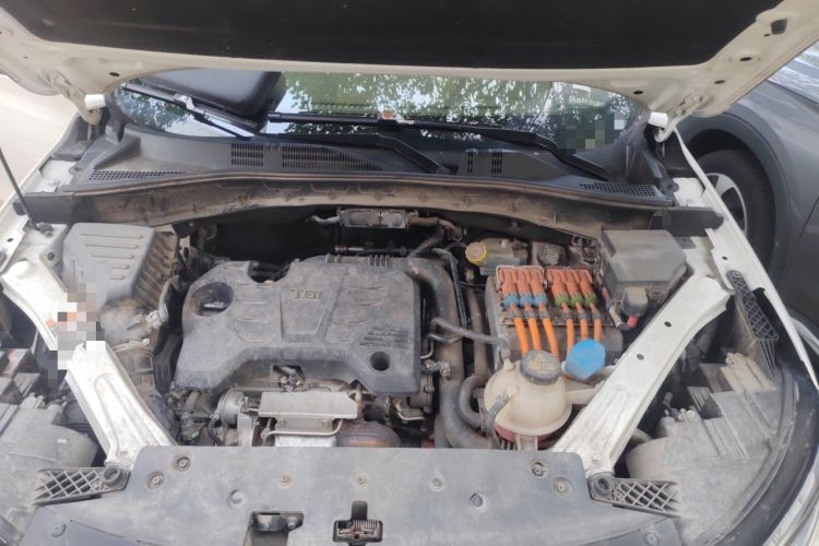 Used Roewe RX5 New Energy 2017 eRX5 50T Hybrid Connected Prestige Flagship Edition Engine Bay