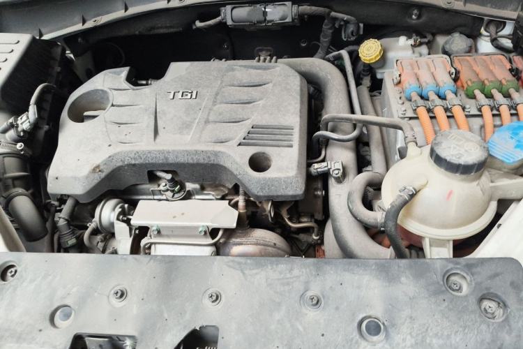 Used Roewe RX5 New Energy 2017 eRX5 50T Hybrid Connected Prestige Flagship Edition Engine Bay
