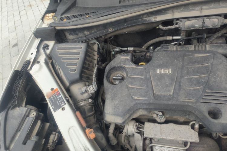 Used Roewe RX5 New Energy 2017 eRX5 50T Hybrid Connected Prestige Flagship Edition Engine Bay Right