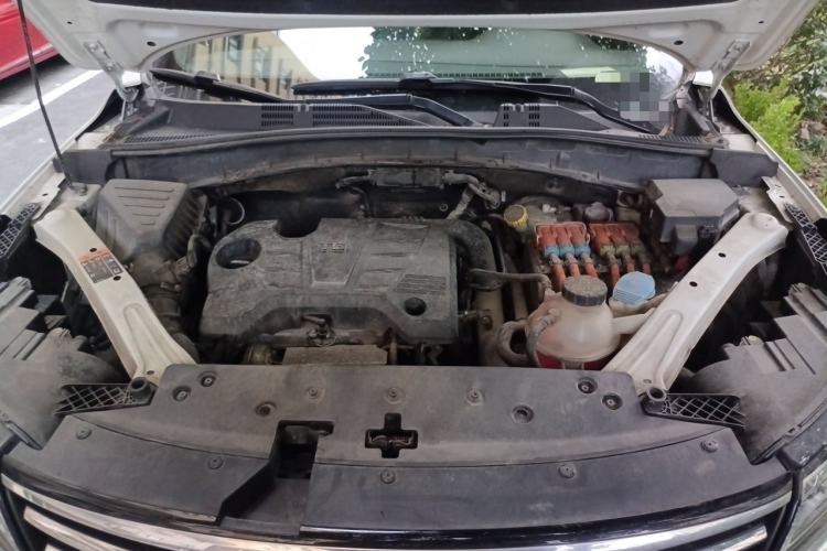 Used Roewe RX5 New Energy 2017 eRX5 50T Hybrid Connected Prestige Flagship Edition Engine Bay
