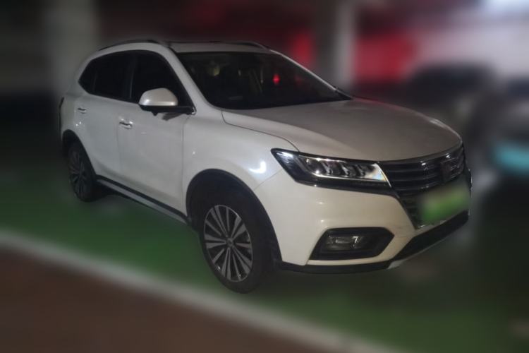 Used Roewe RX5 New Energy 2017 ERX5 EV400 Electric Internet Flagship Edition Front Right 45 Deg