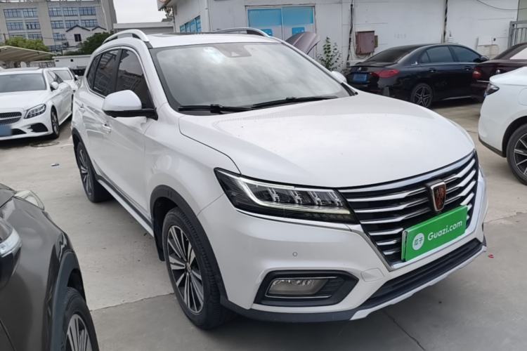 Used Roewe RX5 New Energy 2017 eRX5 50T Hybrid Connected Prestige Flagship Edition Front Right 45 Deg