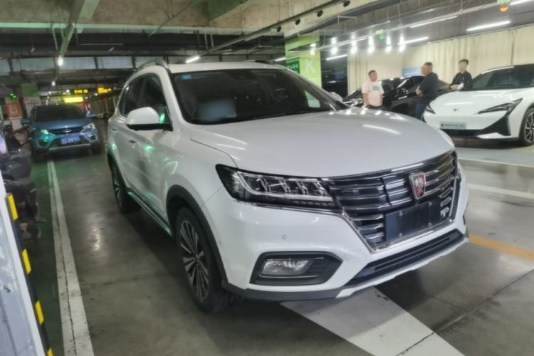 Used Roewe RX5 New Energy 2017 ERX5 EV400 Electric Internet Supreme Edition Front Right 45 Deg