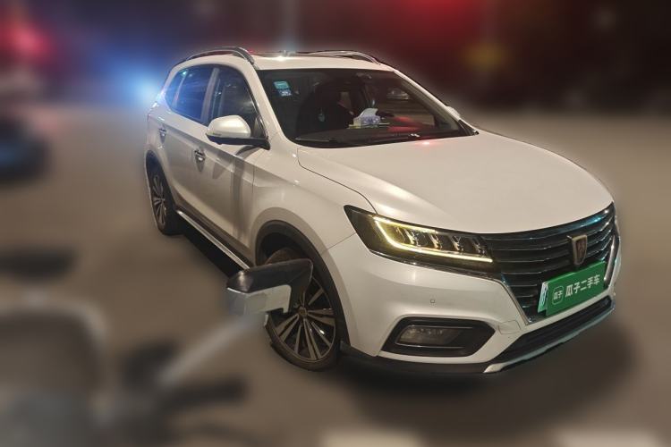 Used Roewe RX5 New Energy 2017 eRX5 50T Hybrid Connected Prestige Flagship Edition Front Right 45 Deg