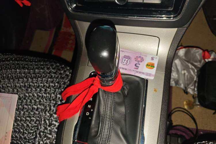 Used Roewe RX5 New Energy 2017 eRX5 50T Hybrid Connected Prestige Flagship Edition Gear Lever