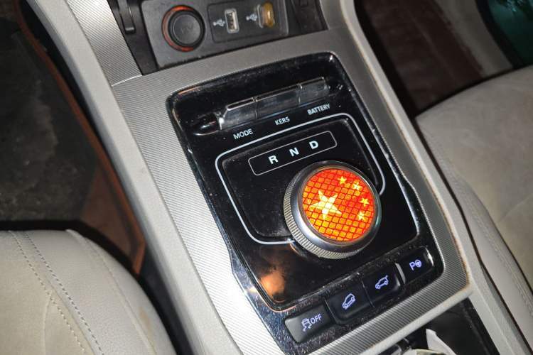 Used Roewe RX5 New Energy 2017 ERX5 EV400 Electric Internet Flagship Edition Gear Lever