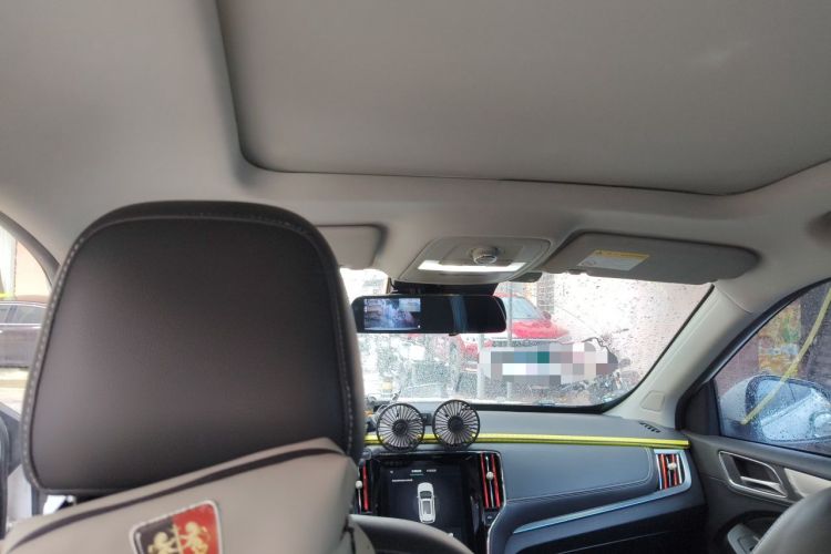 Used Roewe RX5 New Energy 2017 eRX5 50T Hybrid Connected Prestige Flagship Edition Headliner