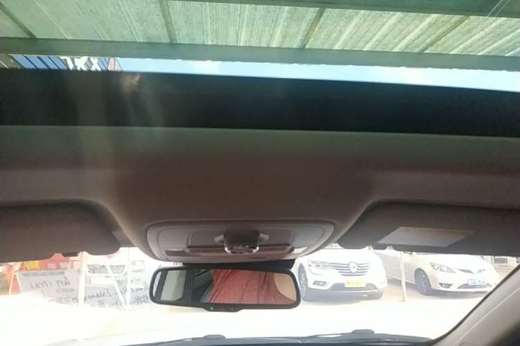 Used Roewe RX5 New Energy 2017 ERX5 EV400 Electric Internet Flagship Edition Headliner