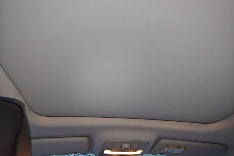 Used Roewe RX5 New Energy 2017 eRX5 50T Hybrid Connected Prestige Flagship Edition Headliner
