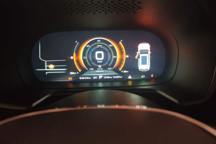 Used Roewe RX5 New Energy 2017 eRX5 50T Hybrid Connected Prestige Flagship Edition Instrument Cluster