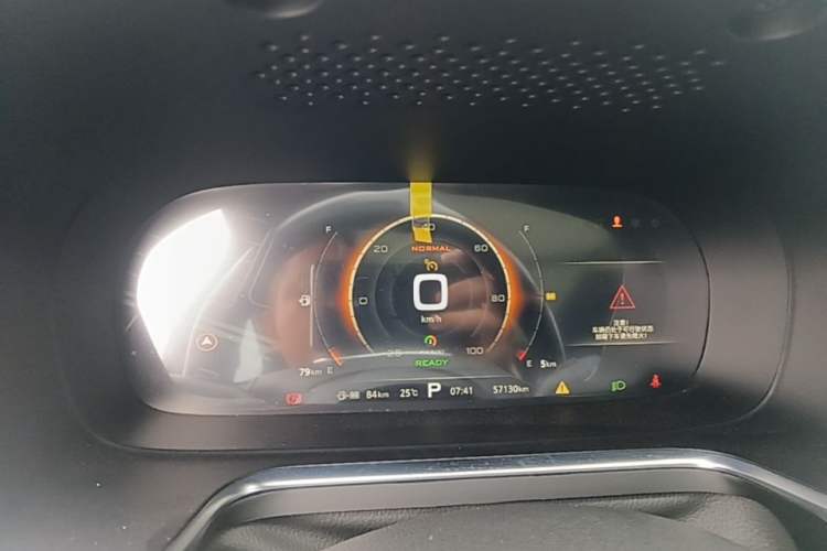 Used Roewe RX5 New Energy 2017 eRX5 50T Hybrid Connected Prestige Flagship Edition Instrument Cluster