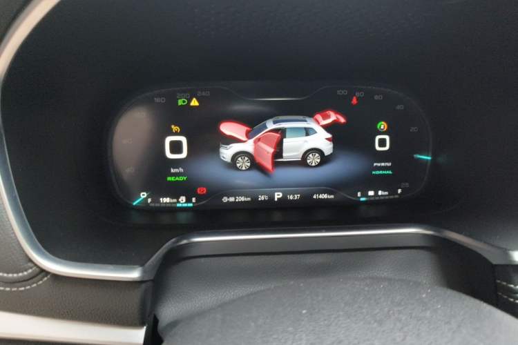 Used Roewe RX5 New Energy 2017 eRX5 50T Hybrid Connected Prestige Flagship Edition Instrument Cluster