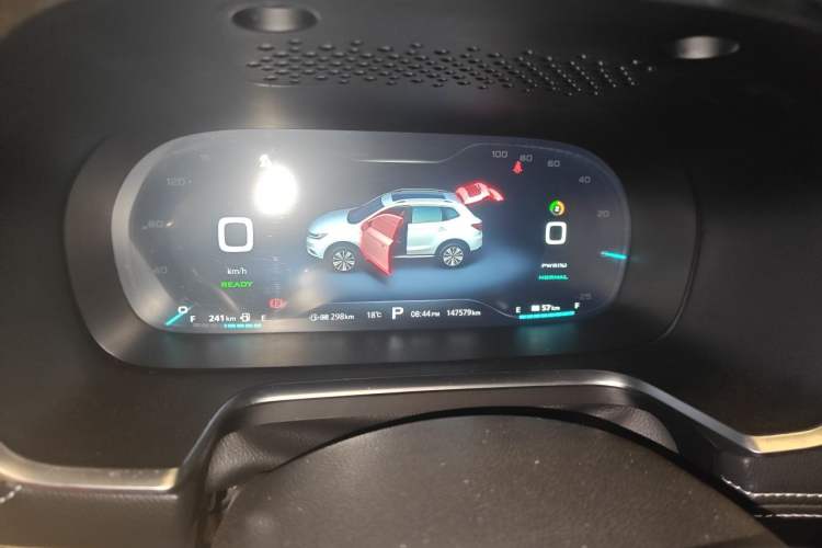 Used Roewe RX5 New Energy 2017 eRX5 50T Hybrid Connected Prestige Flagship Edition Instrument Cluster
