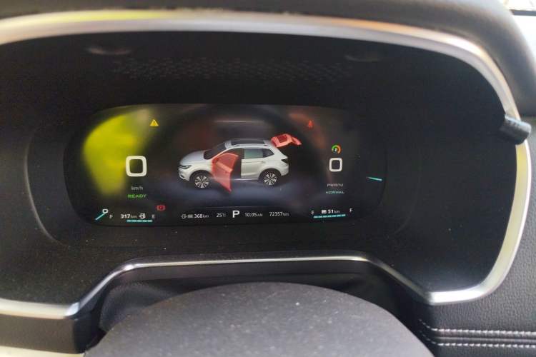 Used Roewe RX5 New Energy 2017 eRX5 50T Hybrid Connected Prestige Flagship Edition Instrument Cluster