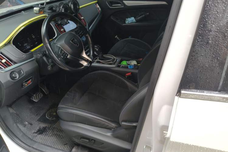 Used Roewe RX5 New Energy 2017 eRX5 50T Hybrid Connected Prestige Flagship Edition Left Front Seat
