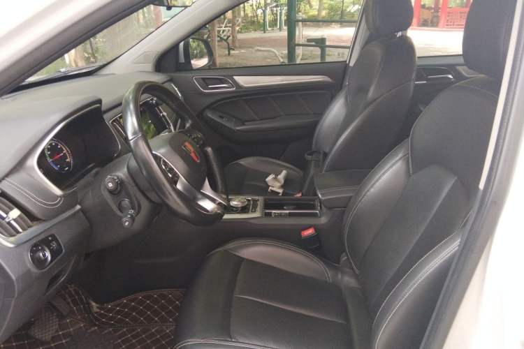 Used Roewe RX5 New Energy 2017 ERX5 EV400 Electric Internet Luxury Edition Left Front Seat
