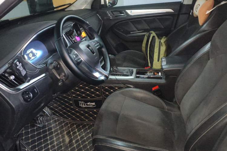 Used Roewe RX5 New Energy 2017 eRX5 50T Hybrid Connected Prestige Flagship Edition Left Front Seat