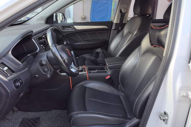 Used Roewe RX5 New Energy 2017 ERX5 EV400 Electric Internet Luxury Edition Left Front Seat