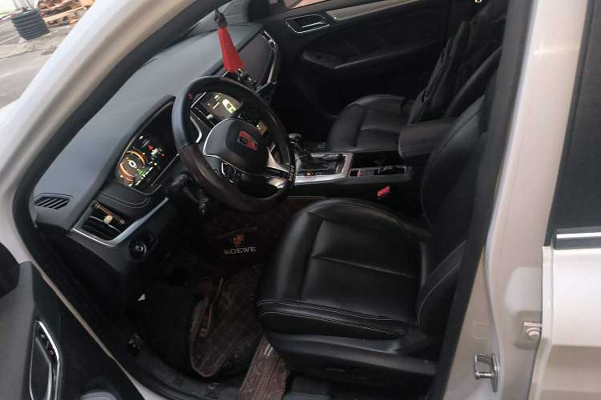 Used Roewe RX5 New Energy 2017 eRX5 50T Hybrid Connected Prestige Flagship Edition Left Front Seat