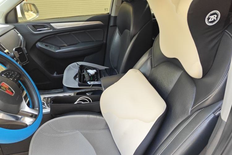 Used Roewe RX5 New Energy 2017 ERX5 EV400 Electric Internet Luxury Edition Left Front Seat