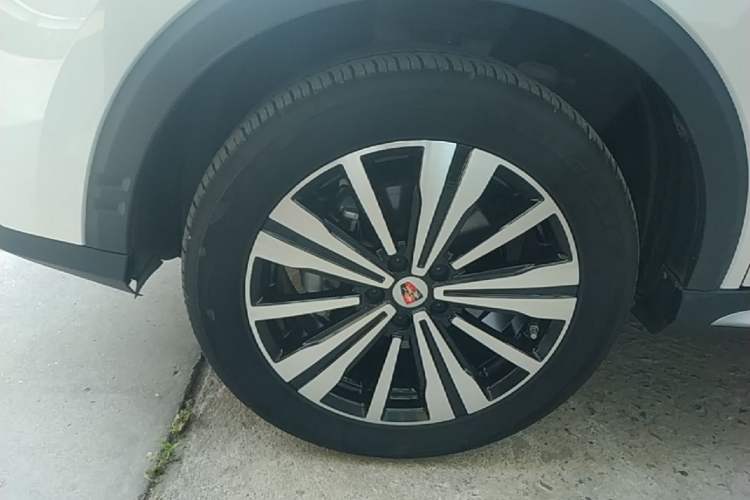 Used Roewe RX5 New Energy 2017 ERX5 EV400 Electric Internet Flagship Edition Left Front Wheel Hub