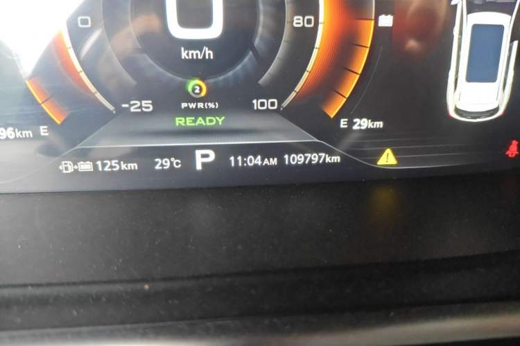 Used Roewe RX5 New Energy 2017 eRX5 50T Hybrid Connected Prestige Flagship Edition Odometer Close Up