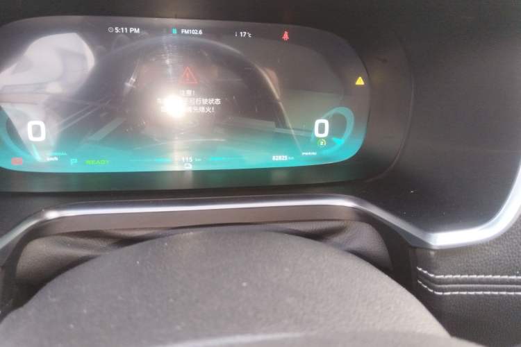 Used Roewe RX5 New Energy 2017 ERX5 EV400 Electric Internet Supreme Edition Odometer Close Up