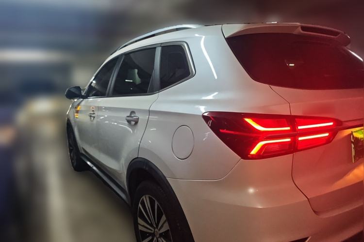 Used Roewe RX5 New Energy 2017 eRX5 50T Hybrid Connected Prestige Flagship Edition Rear Left 45 Deg