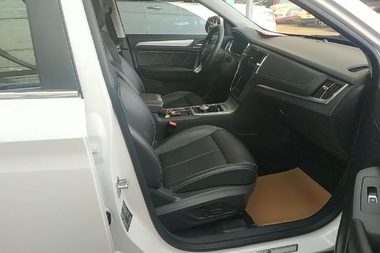 Used Roewe RX5 New Energy 2017 ERX5 EV400 Electric Internet Flagship Edition Right Front Seat