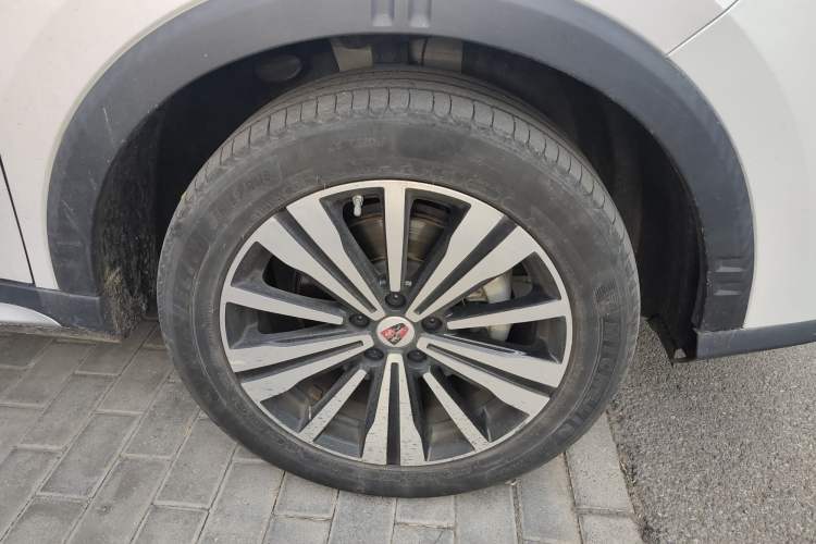 Used Roewe RX5 New Energy 2017 ERX5 EV400 Electric Internet Flagship Edition Right Front Wheel Hub
