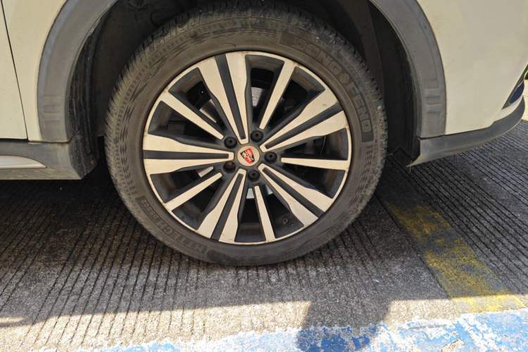 Used Roewe RX5 New Energy 2017 ERX5 EV400 Electric Internet Luxury Edition Right Front Wheel Hub