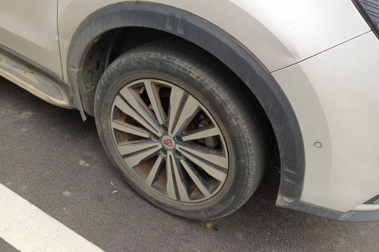 Used Roewe RX5 New Energy 2017 ERX5 EV400 Electric Internet Supreme Edition Right Front Wheel Hub