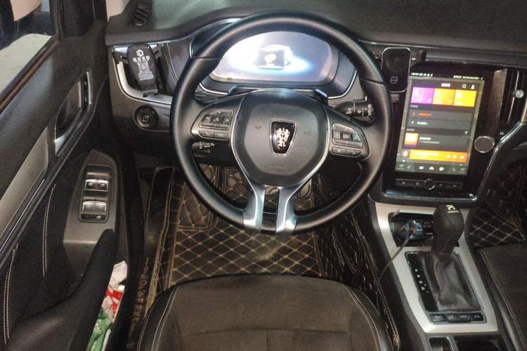 Used Roewe RX5 New Energy 2017 eRX5 50T Hybrid Connected Prestige Flagship Edition Steering Wheel