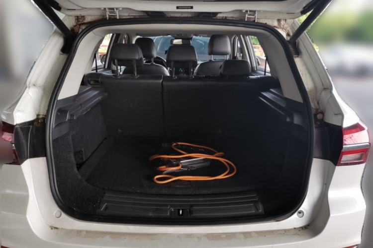 Used Roewe RX5 New Energy 2017 eRX5 50T Hybrid Connected Prestige Flagship Edition Trunk