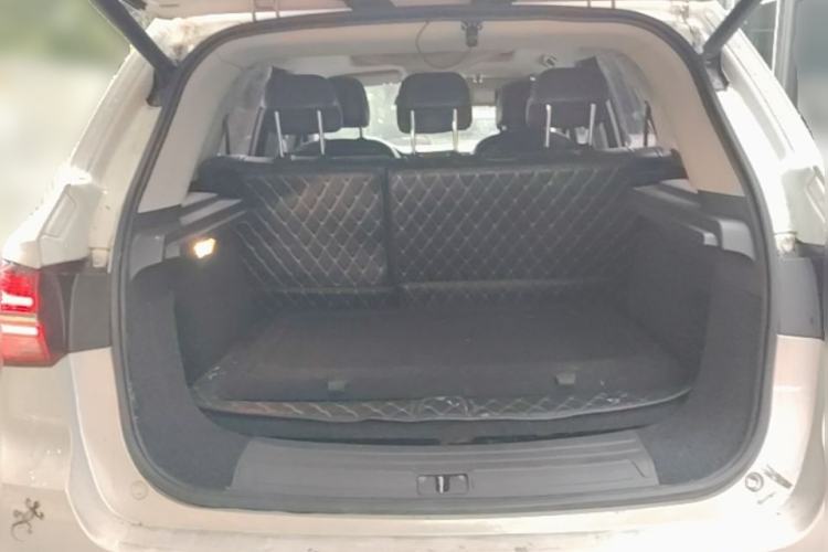 Used Roewe RX5 New Energy 2017 eRX5 50T Hybrid Connected Prestige Flagship Edition Trunk