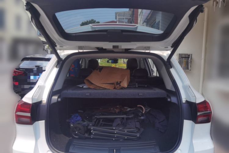Used Roewe RX5 New Energy 2017 eRX5 50T Hybrid Connected Prestige Flagship Edition Trunk