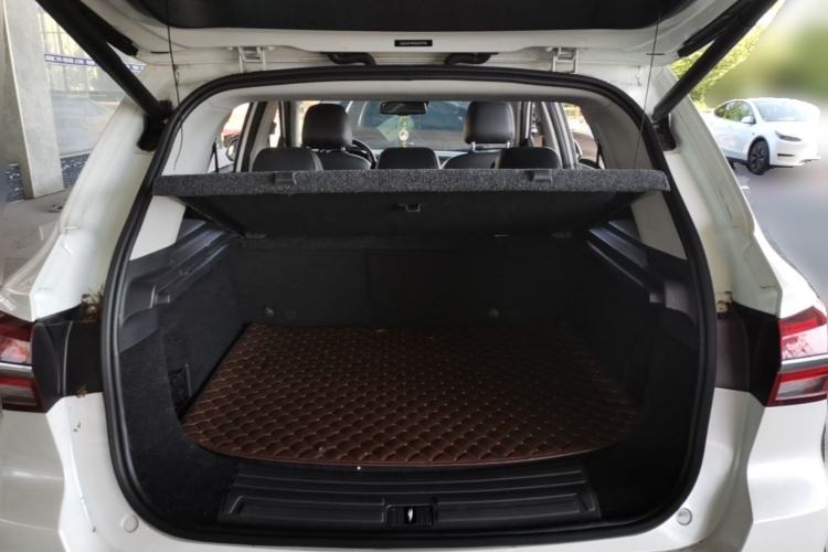 Used Roewe RX5 New Energy 2017 eRX5 50T Hybrid Connected Prestige Flagship Edition Trunk