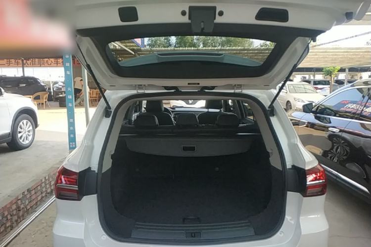 Used Roewe RX5 New Energy 2017 ERX5 EV400 Electric Internet Flagship Edition Trunk