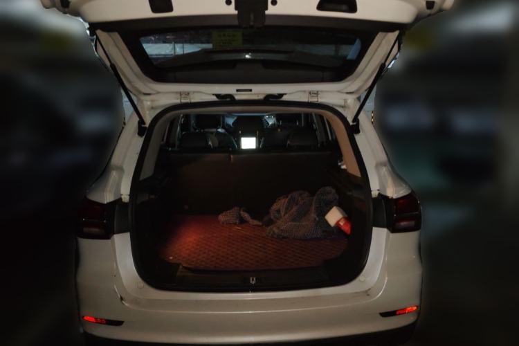 Used Roewe RX5 New Energy 2017 eRX5 50T Hybrid Connected Prestige Flagship Edition Trunk