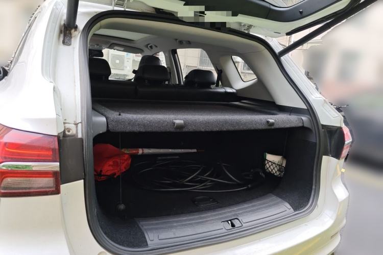 Used Roewe RX5 New Energy 2017 eRX5 50T Hybrid Connected Prestige Flagship Edition Trunk