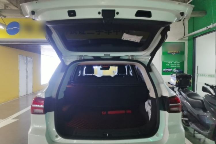 Used Roewe RX5 New Energy 2017 ERX5 EV400 Electric Internet Supreme Edition Trunk