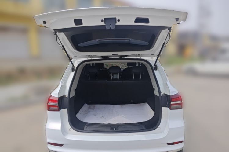Used Roewe RX5 New Energy 2017 ERX5 EV400 Electric Internet Luxury Edition Trunk