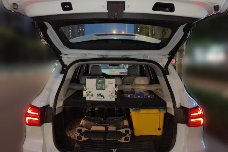 Used Roewe RX5 New Energy 2017 eRX5 50T Hybrid Connected Prestige Flagship Edition Trunk
