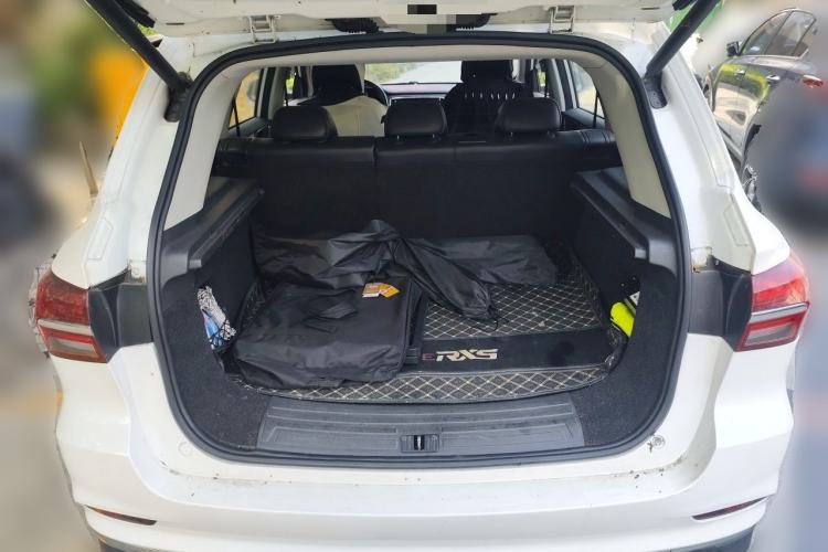 Used Roewe RX5 New Energy 2017 eRX5 50T Hybrid Connected Prestige Flagship Edition Trunk