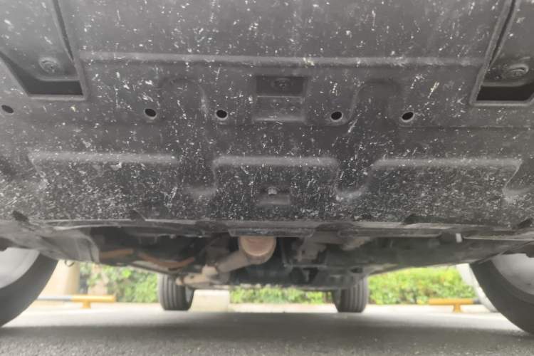 Used Roewe RX5 New Energy 2017 eRX5 50T Hybrid Connected Prestige Flagship Edition Chassis Front