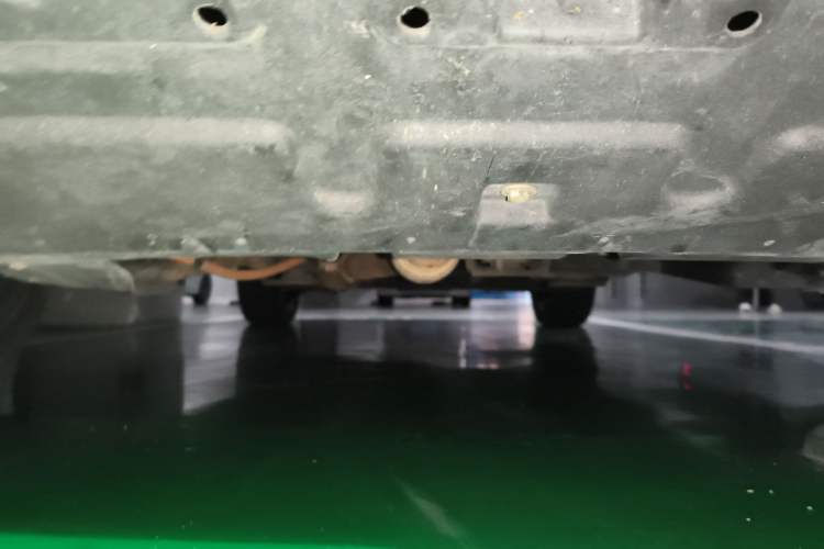 Used Roewe RX5 New Energy 2017 eRX5 50T Hybrid Connected Prestige Flagship Edition Chassis Front