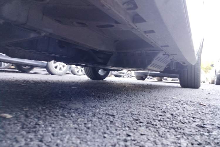 Used Roewe RX5 New Energy 2017 eRX5 50T Hybrid Connected Prestige Flagship Edition Chassis Front Left
