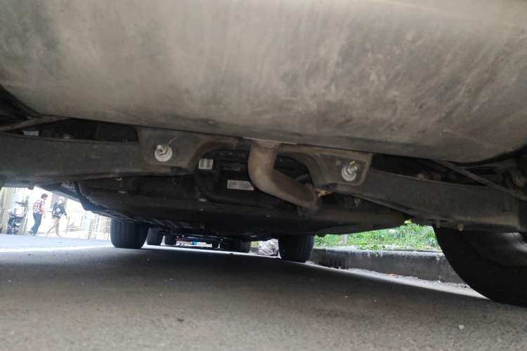 Used Roewe RX5 New Energy 2017 eRX5 50T Hybrid Connected Prestige Flagship Edition Chassis Rear