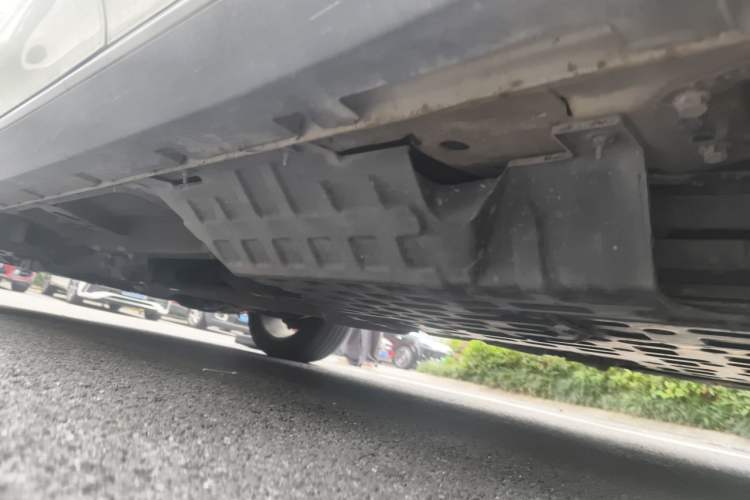 Used Roewe RX5 New Energy 2017 eRX5 50T Hybrid Connected Prestige Flagship Edition Chassis Rear Left