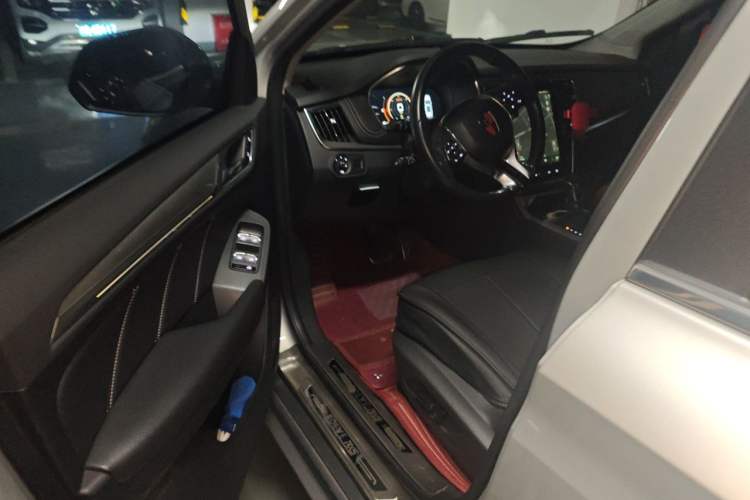Used Roewe RX5 New Energy 2017 eRX5 50T Hybrid Connected Prestige Flagship Edition Driver Seat